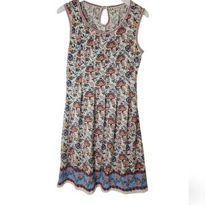 Max Studio Fit & Flare dress - Floral Knee Length Sleeveless- Size Medium